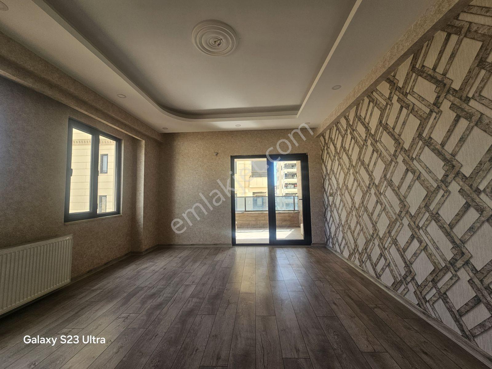 Mehmetçikte 3+1 | 165 M² Brüt 155 M² Net | 3 Bloklu Sitede — fotoğraf 6
