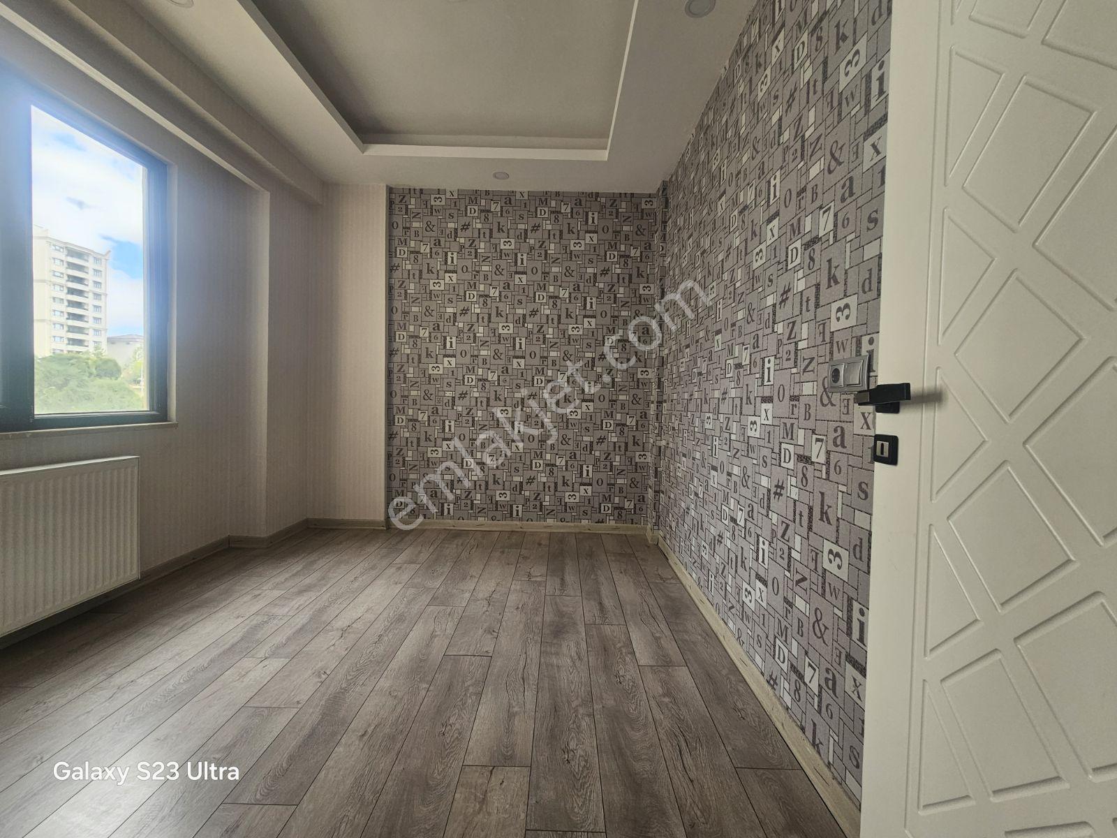 Mehmetçikte 3+1 | 165 M² Brüt 155 M² Net | 3 Bloklu Sitede — fotoğraf 10