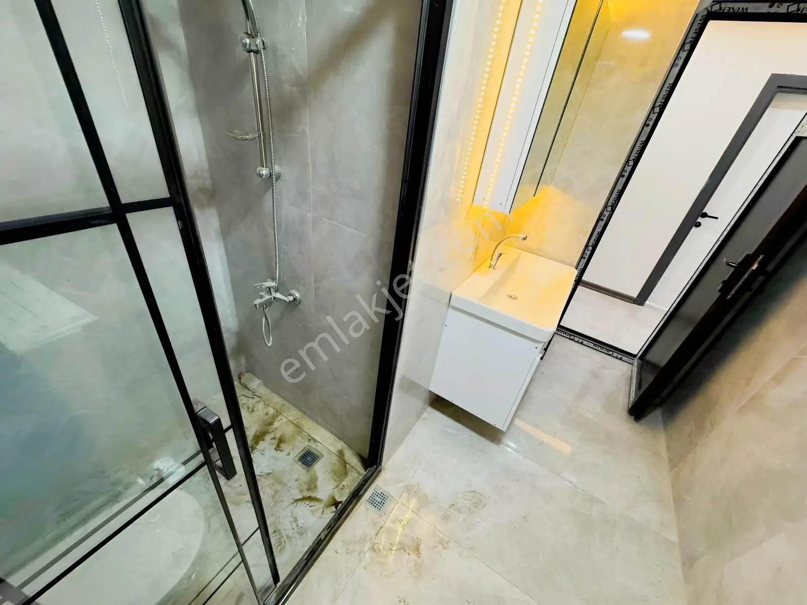 Buca Yeşilbağlar Mah. 115 M2. 3+1 2. Kat Satılık Daire — fotoğraf 35