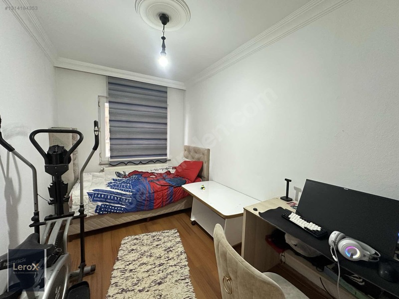 Lerox Cadde'den Merkezi Lokasyonda 3+1 Satılık Fırsat Daire — fotoğraf 9