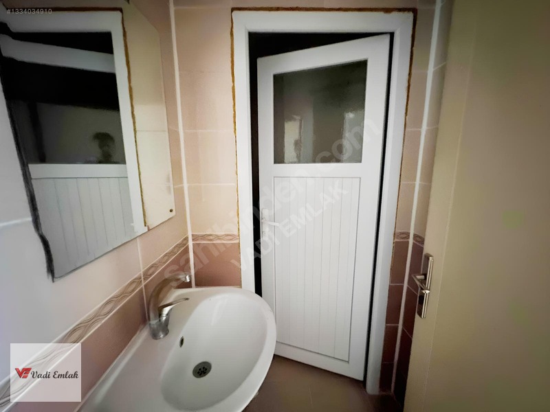 Mahmutpaşa Mahallesinde 3+1 Kiralık Daireler | Vadi Emlak — fotoğraf 22