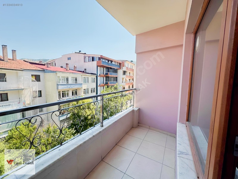 Mahmutpaşa Mahallesinde 3+1 Kiralık Daireler | Vadi Emlak — fotoğraf 26