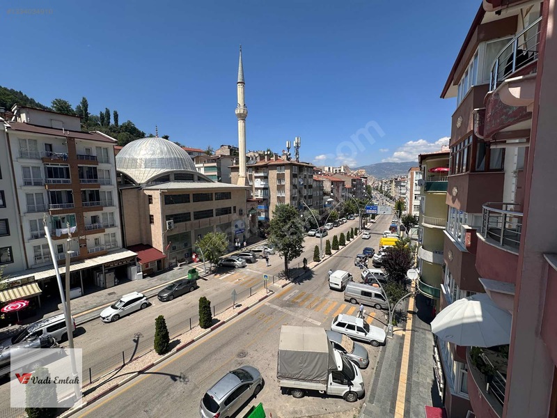 Mahmutpaşa Mahallesinde 3+1 Kiralık Daireler | Vadi Emlak — fotoğraf 32