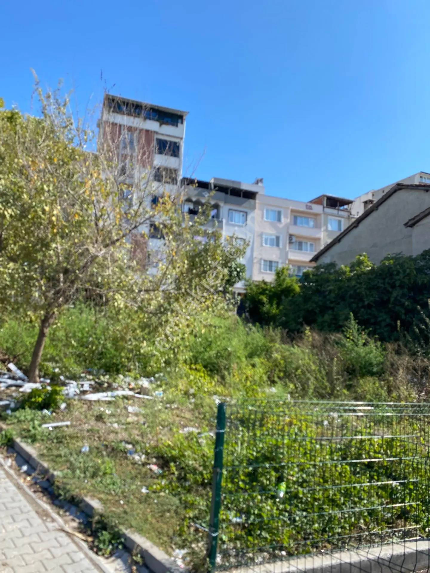 Köşe Arsa — fotoğraf 2