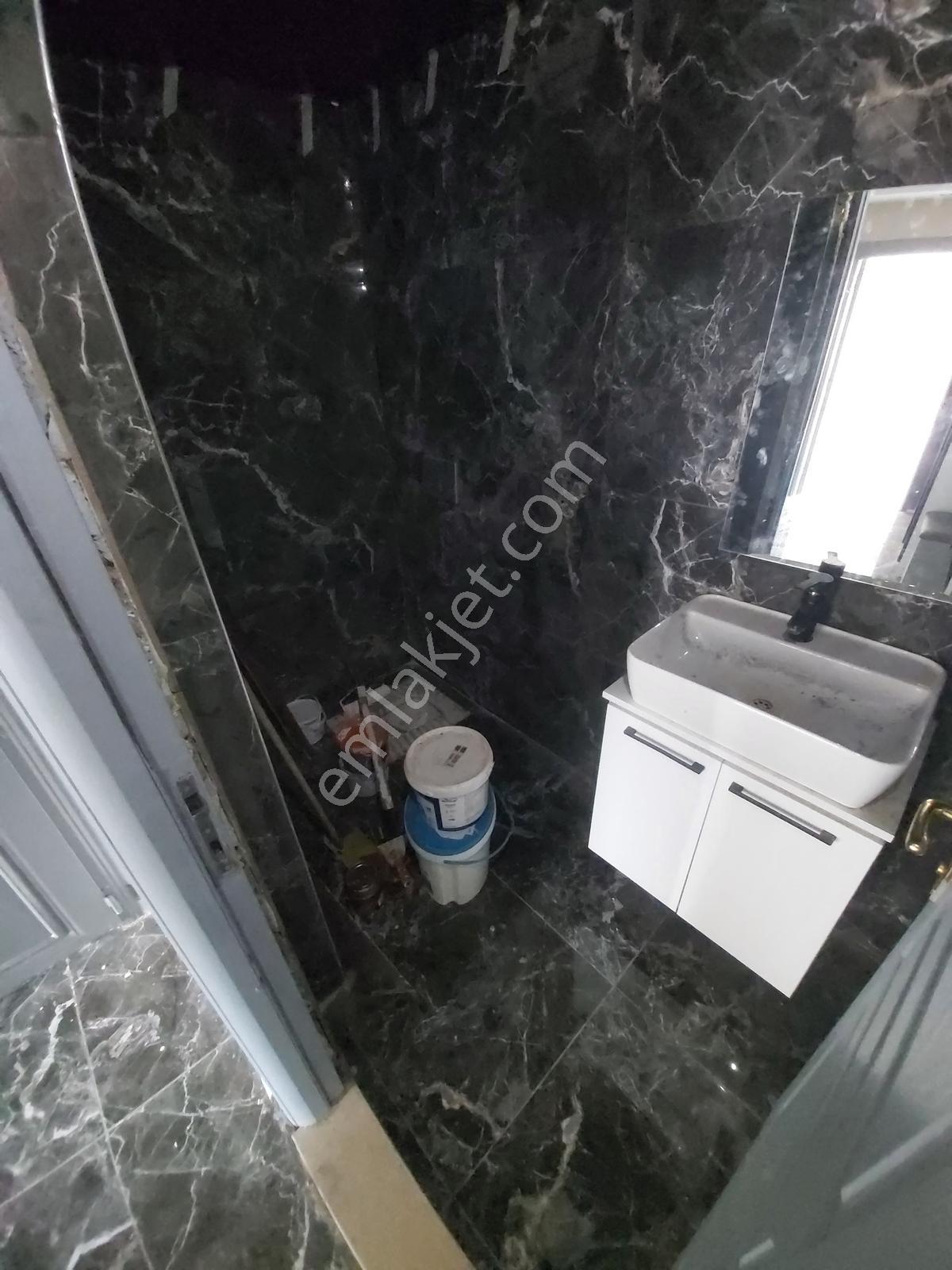 Mahfesığmazda Geniş Ultra Lüks İçi Yapılı 4+1 Satılık Daire — fotoğraf 17