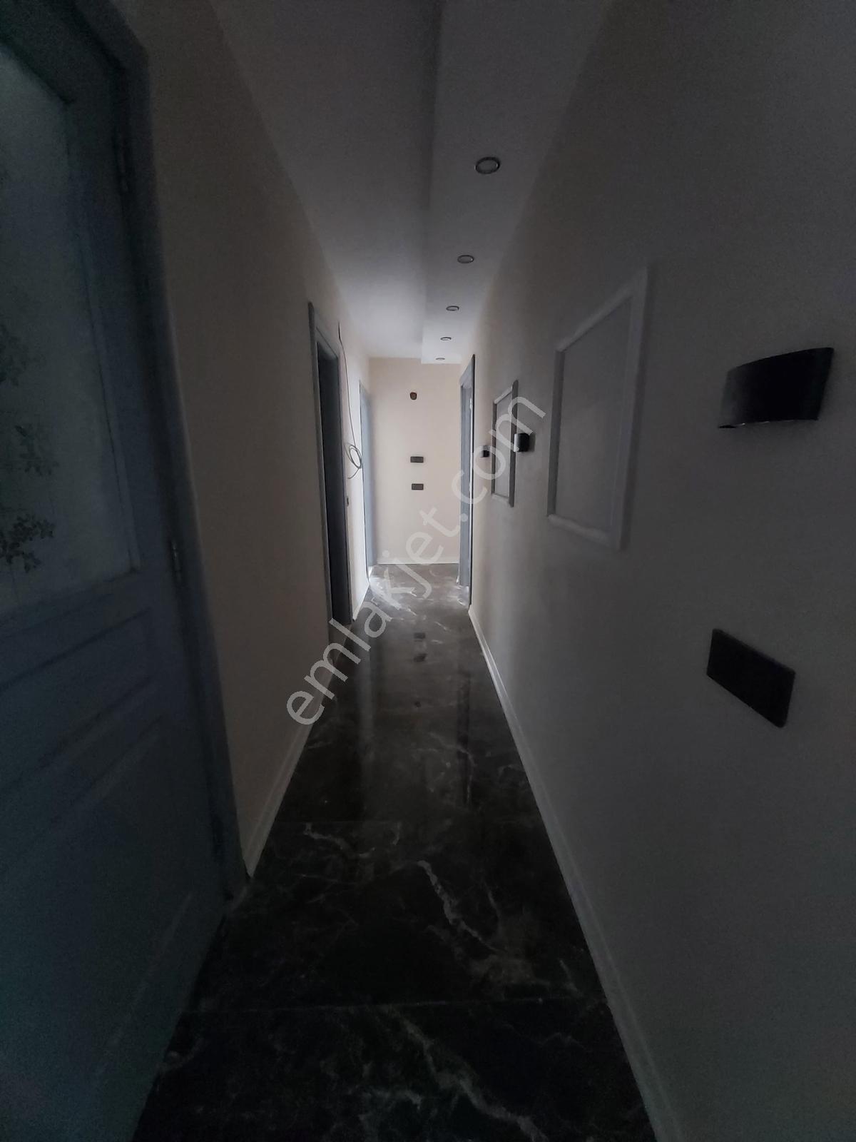 Mahfesığmazda Geniş Ultra Lüks İçi Yapılı 4+1 Satılık Daire — fotoğraf 18