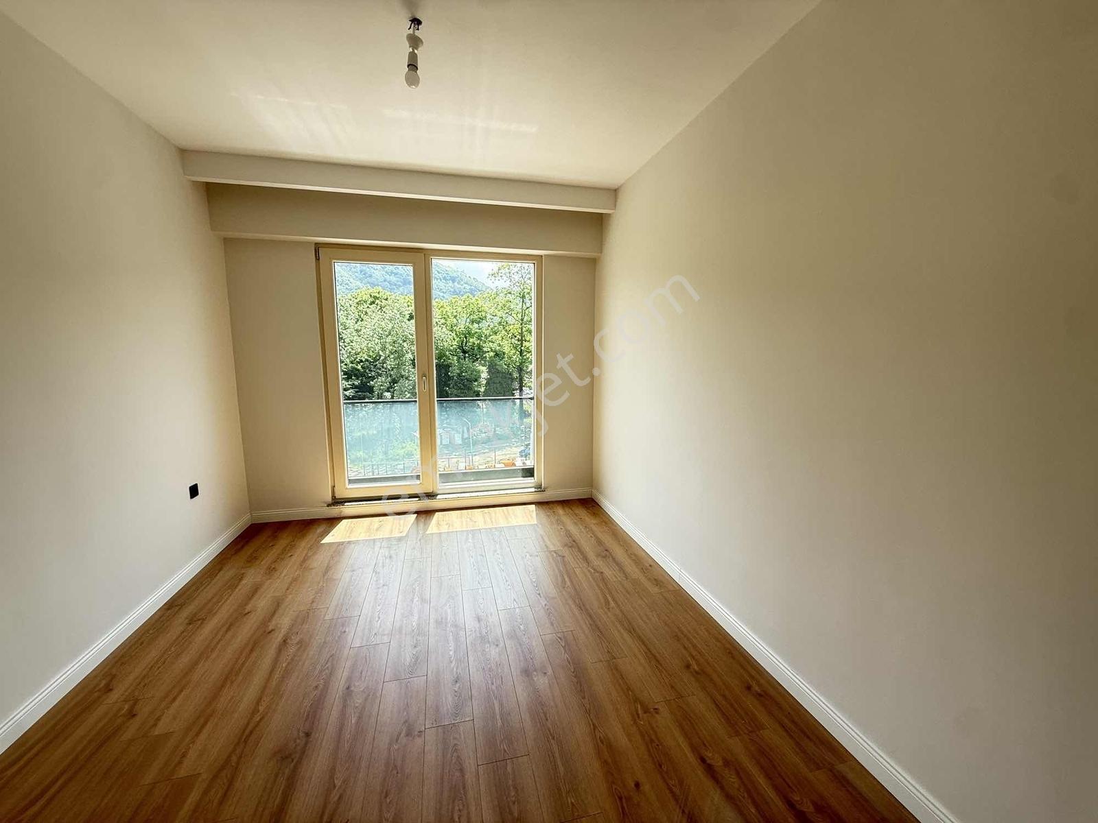 Re/max Nadirden Aksu Plazada Hastane Karşısı 1+1 Satılık Daire — fotoğraf 4
