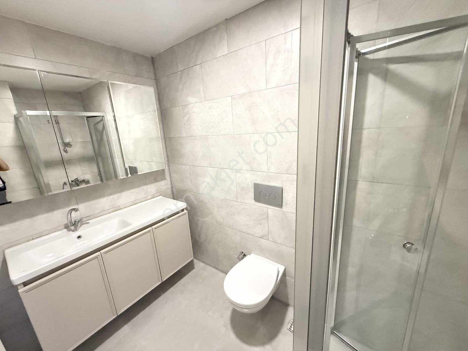 Re/max Nadirden Aksu Plazada Hastane Karşısı 1+1 Satılık Daire — fotoğraf 9