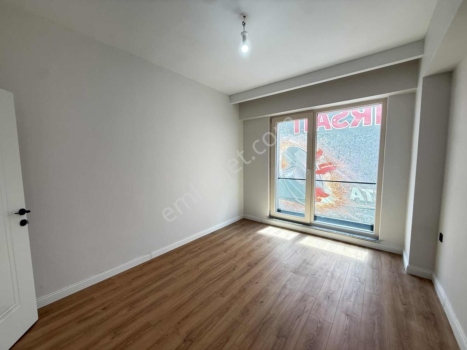 Re/max Nadirden Aksu Plazada Hastane Karşısı 1+1 Satılık Daire — fotoğraf 13