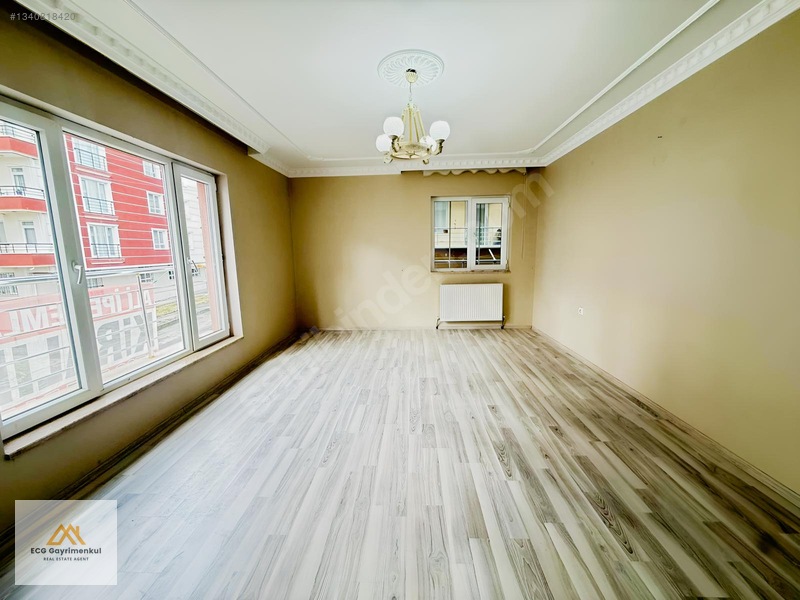 Engincan Gül'den; Saray İlkokula 2dk 1. Kat, Temiz Kiralık Daire — fotoğraf 2
