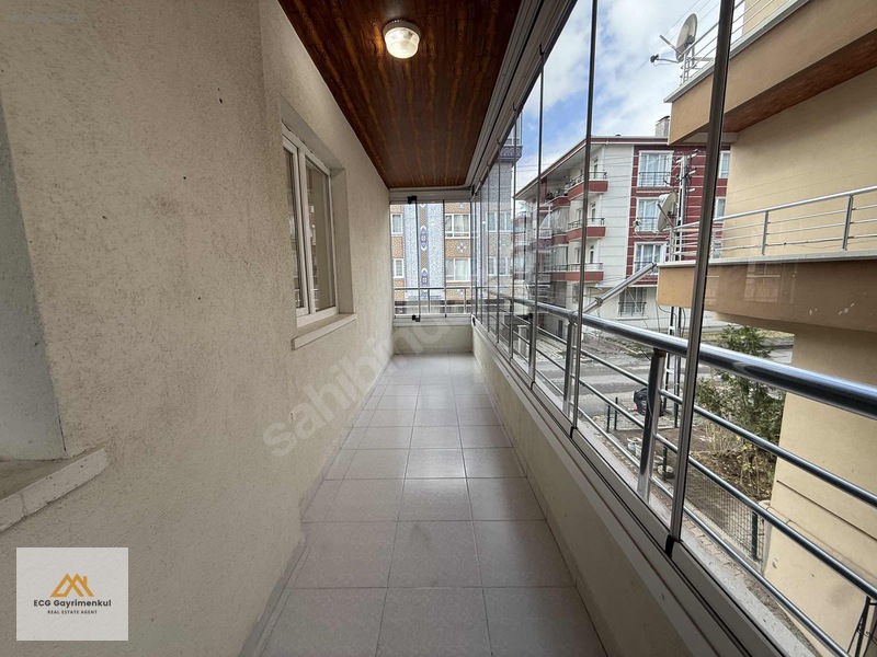 Engincan Gül'den; Saray İlkokula 2dk 1. Kat, Temiz Kiralık Daire — fotoğraf 6