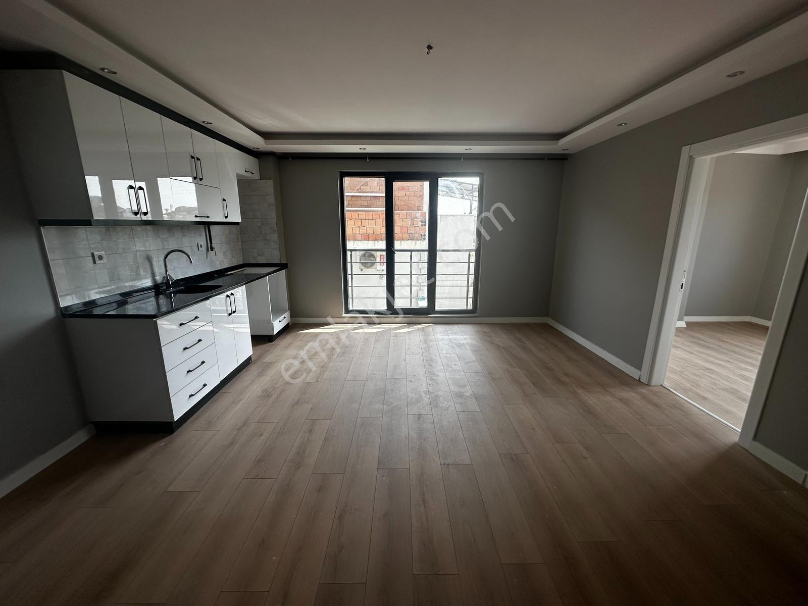 Resital Hes Gayrimenkul'den Gümüşçeşme Mahallesinde Satılık 1+1 — fotoğraf 2