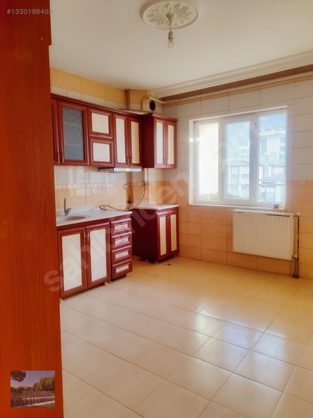 Halk Egıtım Cıvarında 4+1 Daıre Satılık 1.650.000 — fotoğraf 2