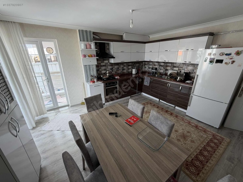Tunçal'dan İstasyon Mah 3+1 Kök Tapulu Asansörlü Geniş Lux Daire — fotoğraf 3