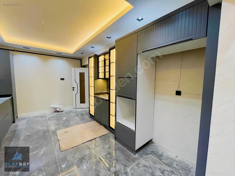 Göktürk'te Giyinme Odalı Türk Hamamlı Gözde Konumda 3,5+1 Lüx Da — fotoğraf 7