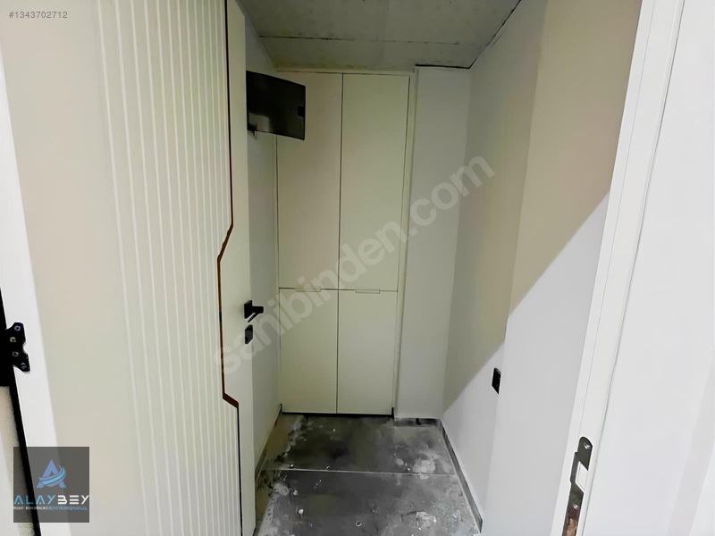 Göktürk'te Giyinme Odalı Türk Hamamlı Gözde Konumda 3,5+1 Lüx Da — fotoğraf 15