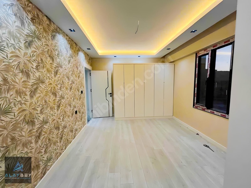 Göktürk'te Giyinme Odalı Türk Hamamlı Gözde Konumda 3,5+1 Lüx Da — fotoğraf 17