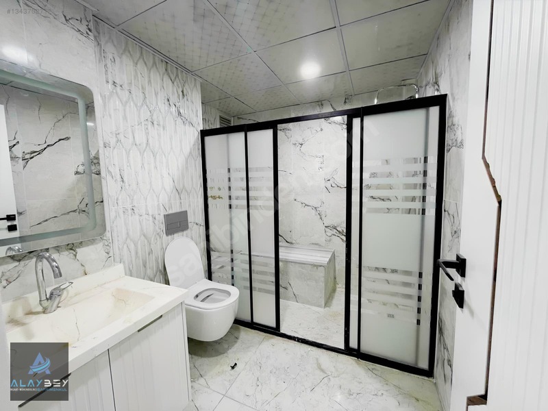 Göktürk'te Giyinme Odalı Türk Hamamlı Gözde Konumda 3,5+1 Lüx Da — fotoğraf 27