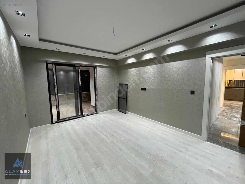 Göktürk'te Giyinme Odalı Türk Hamamlı Gözde Konumda 3,5+1 Lüx Da — fotoğraf 30