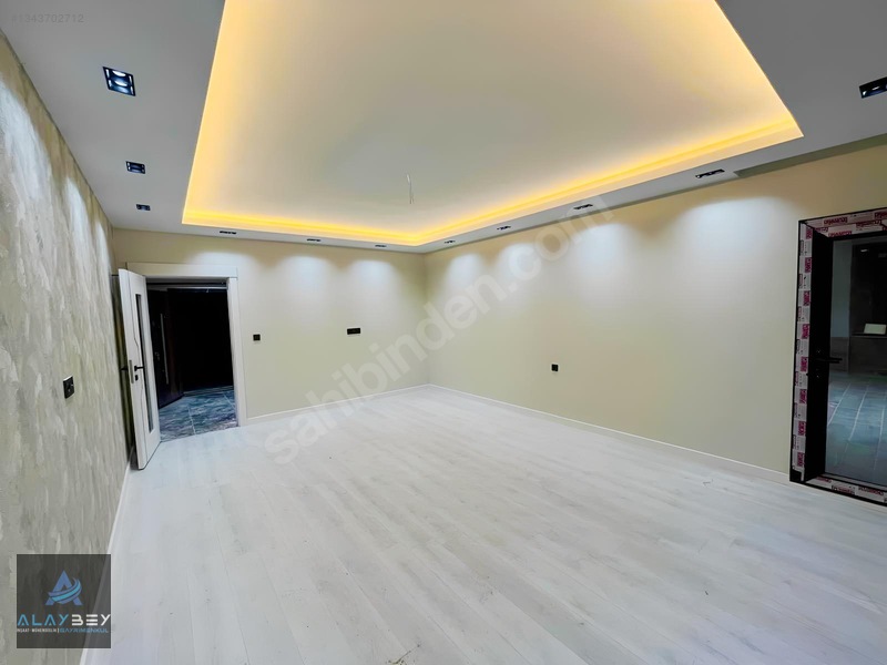 Göktürk'te Giyinme Odalı Türk Hamamlı Gözde Konumda 3,5+1 Lüx Da — fotoğraf 35