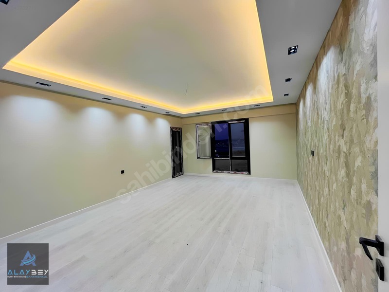 Göktürk'te Giyinme Odalı Türk Hamamlı Gözde Konumda 3,5+1 Lüx Da — fotoğraf 38