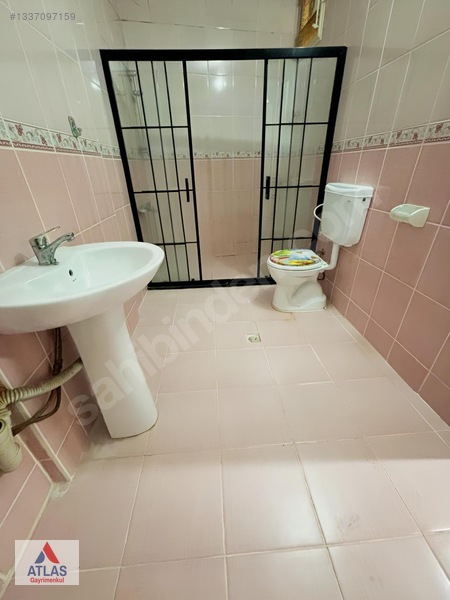 Atlas'tan Yılmazlar Mh'de Geniş 3+1 Kiralık Daire — fotoğraf 11