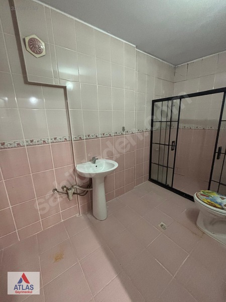 Atlas'tan Yılmazlar Mh'de Geniş 3+1 Kiralık Daire — fotoğraf 27