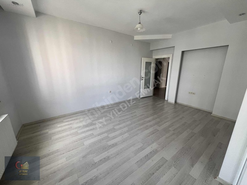 Ayyıldızdan Çiftlik Cad Satılık Fırsat Daire 4+1 Arakat — fotoğraf 6