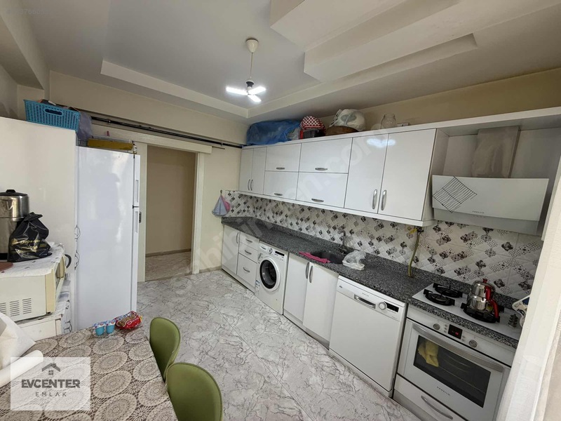 Ev Center Dan Bölgenin En İyi Sitesinde İskanlı Hasarsız 2+1 — fotoğraf 10