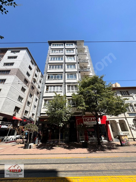Doktorlar Cad.üzeri 100 M² Ara Kat-ön Cephe Kiralık 2+1 Daire — fotoğraf 14