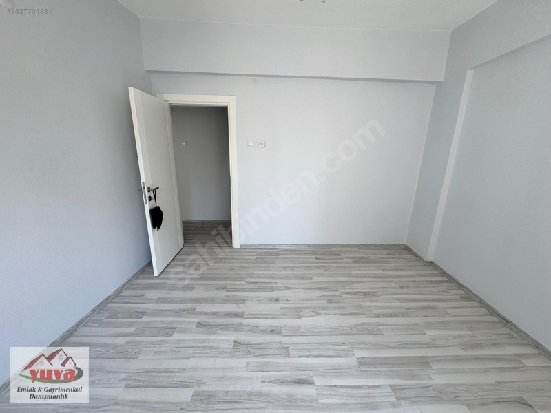 Doktorlar Cad.üzeri 100 M² Ara Kat-ön Cephe Kiralık 2+1 Daire — fotoğraf 15