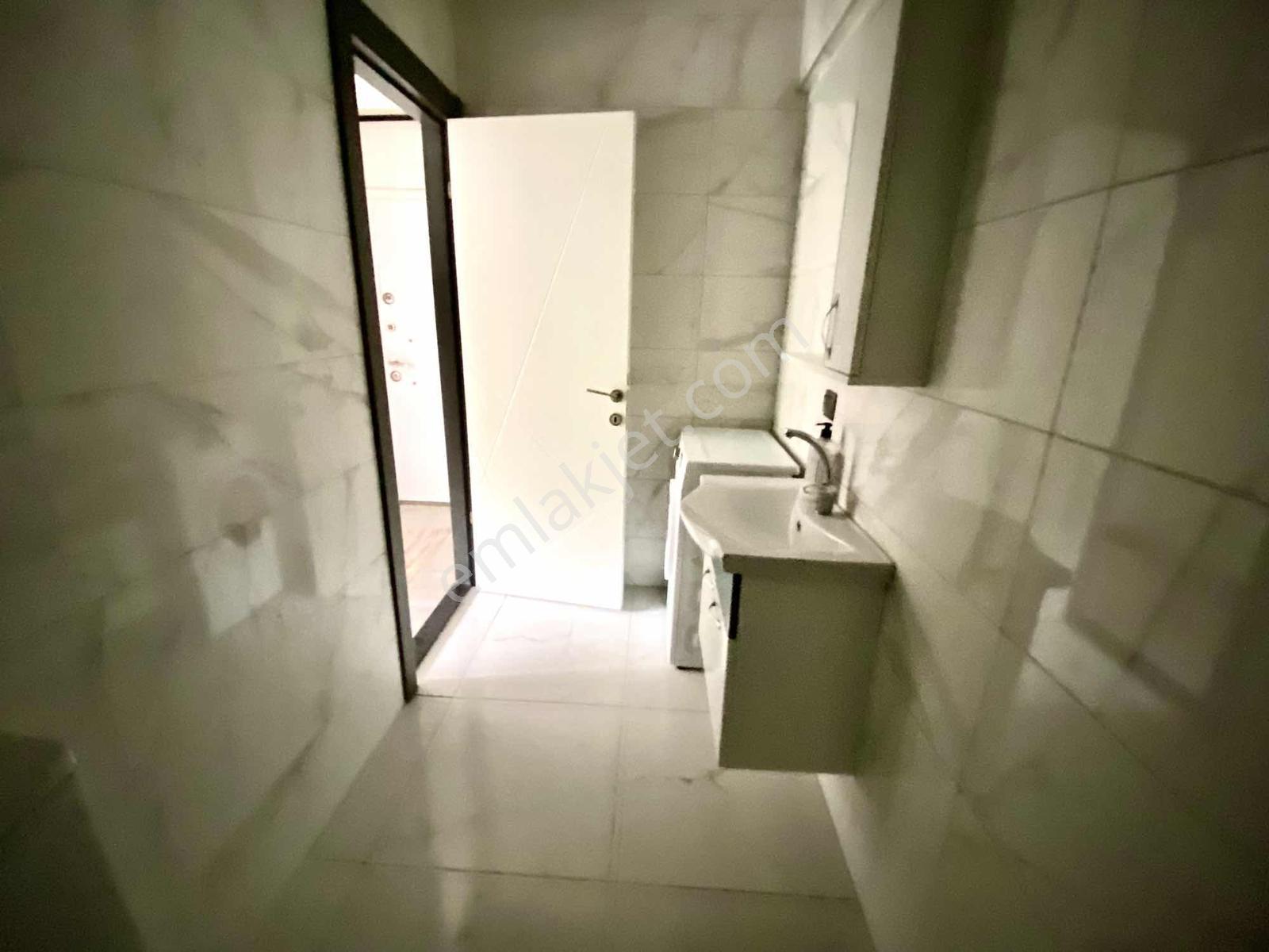 Görükle Koza Caddesinde Eşyalı 2+1 2. Kat Yeni Bina — fotoğraf 13