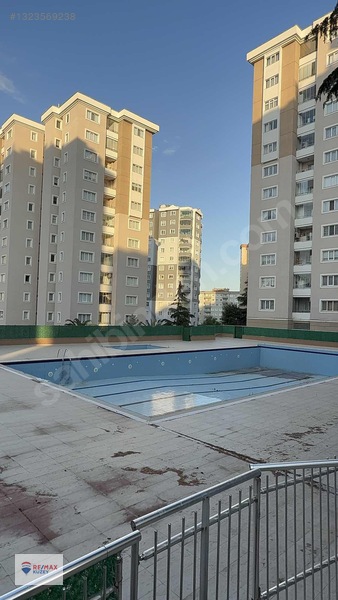Duruşehir Sitesinde 3+1 Satılık Daire