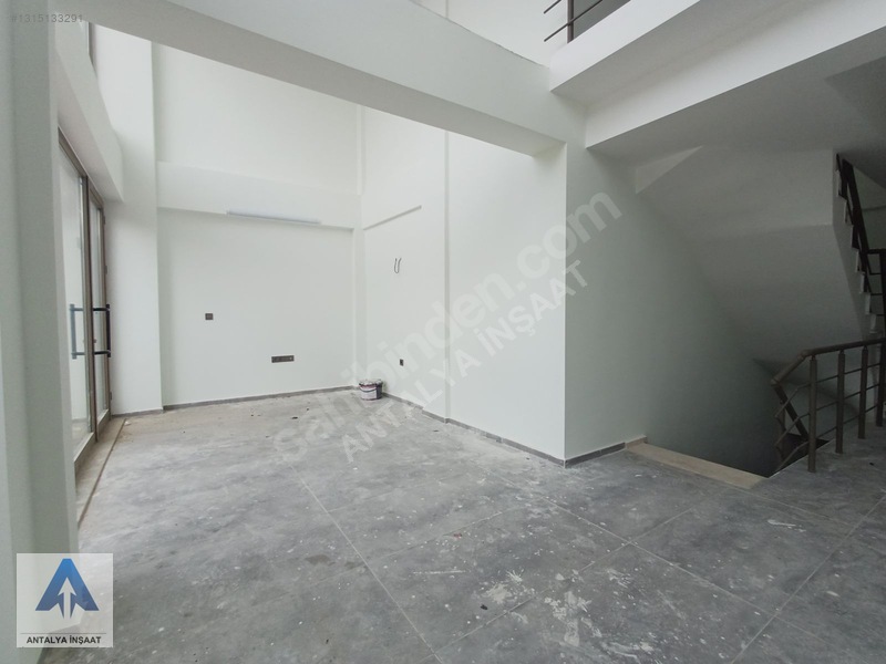 Kütükçü Köprüsüne Yakın Y.emek Mah 3 Katlı Kiralık Dükkan — fotoğraf 3