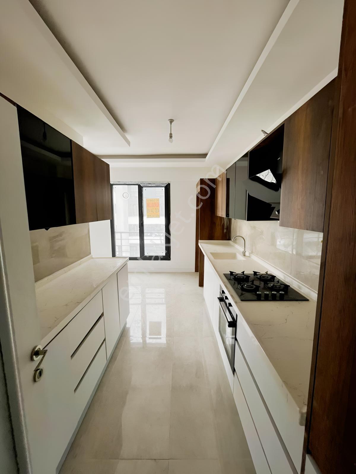 Mevlana Mah Sıfır 3+1 Yatay Mimarili Geniş Kiralık Daire 166/1 — fotoğraf 15