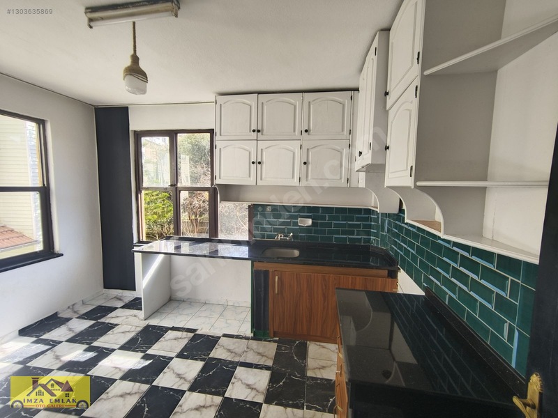 Alanya Merkezde 3 Oda 1 Salon Ayrı Mutfaklı 4 Cepheli Müstakil — fotoğraf 5