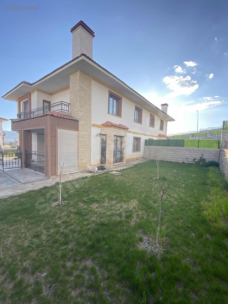 Çukurkuyu Mahallesınde Satılık 5 + 1 Toki Vıllası — fotoğraf 33