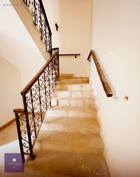 Surda Satılık Konak Tadında Villa — fotoğraf 3