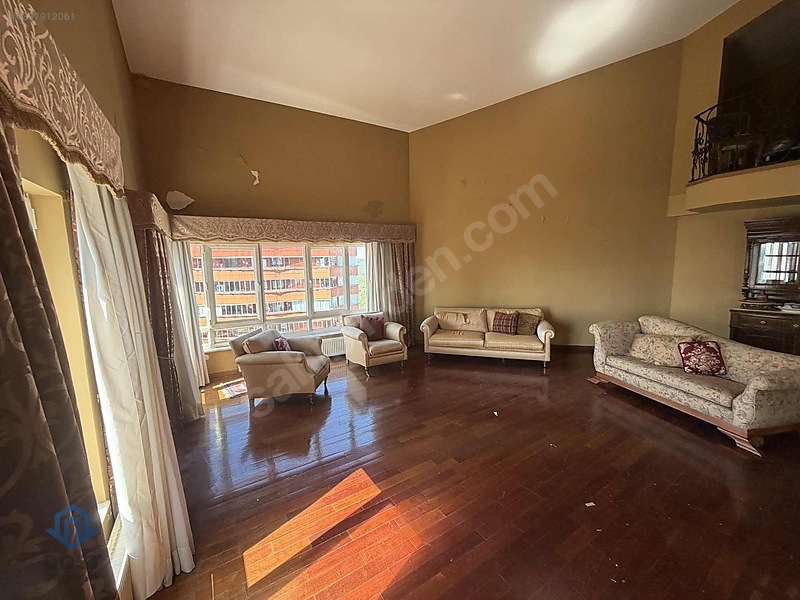 Rafet Canıtez Caddesi Üzerinde 5+1 Manzaralı Dubleks Daire — fotoğraf 3