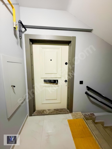 Kirman'dan Yüksek Giriş Satılık Lüx 3+1 Daire — fotoğraf 3