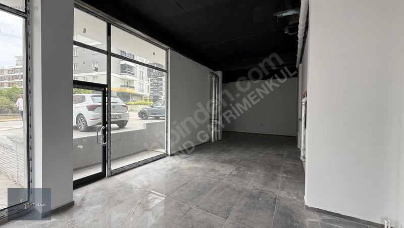 Atakent Çağaloğlunda Kiralık Prestijli 320m² Köşebaşı Dükkan — fotoğraf 15