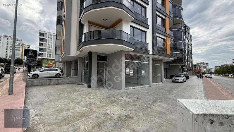 Atakent Çağaloğlunda Kiralık Prestijli 320m² Köşebaşı Dükkan — fotoğraf 18