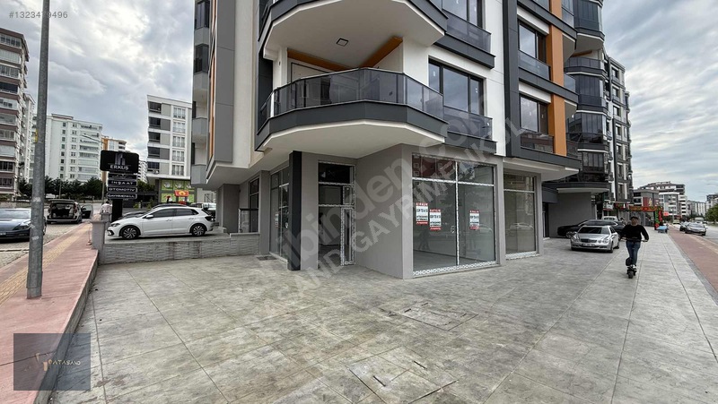Atakent Çağaloğlunda Kiralık Prestijli 320m² Köşebaşı Dükkan — fotoğraf 20