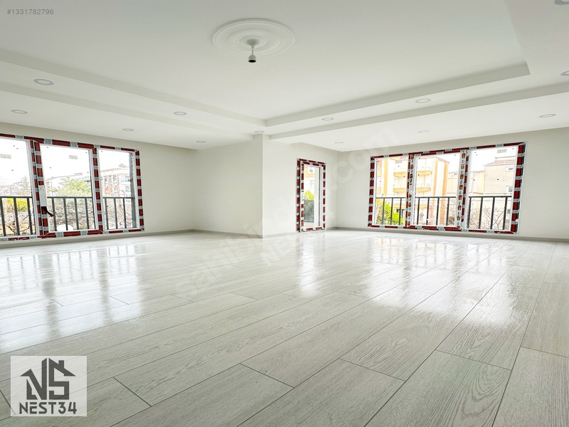 'nest34' Beylikdüzünün En Geniş 2+1 Sıfır Ara Kat Fırsat Daire! — fotoğraf 2