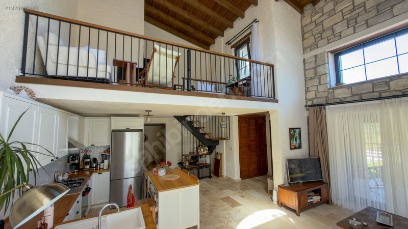 Urla Yağcılarda Yüksek Tavan Kiralık Loft Villa — fotoğraf 8