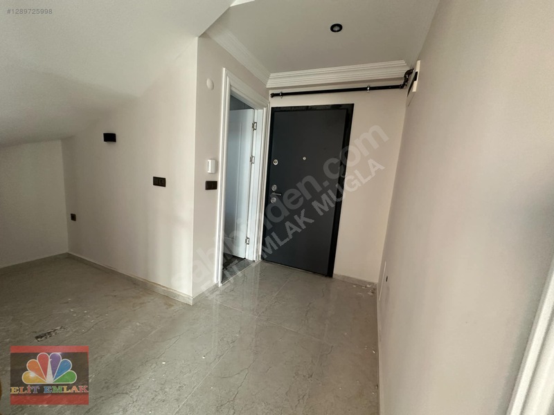 Satılık 3+1 Villa Düğerek Mah Mustakil Bahceli Depolu — fotoğraf 2
