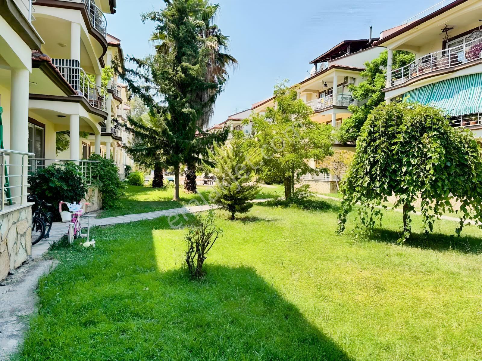 Dalaman'da Satılık Havuzlu Sitede Daire — fotoğraf 12