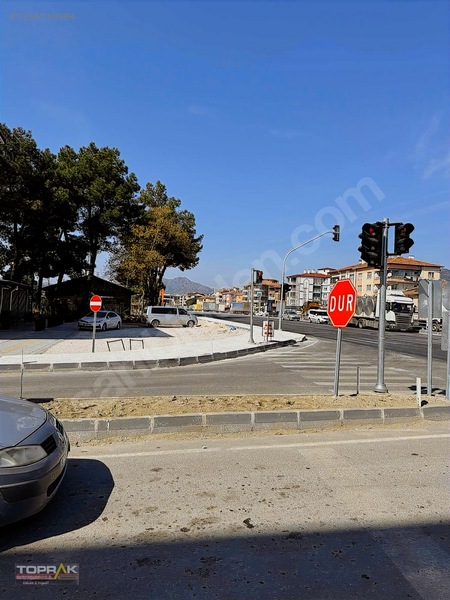 Köşe Dükkan,hazır Kiracılı,her İşe Uygun! — fotoğraf 3