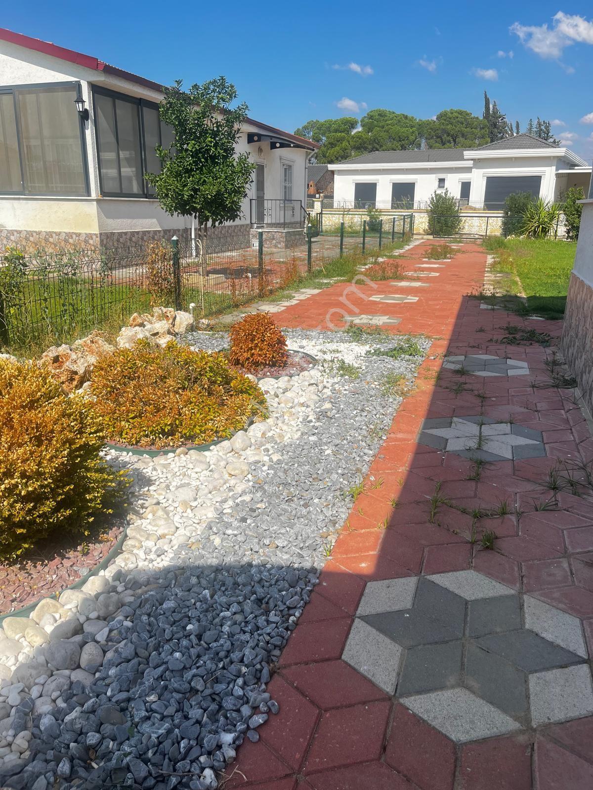 Sevindikli’de 550 M² Arsa İçerisinde Müstakil 2+1 Ev — fotoğraf 15