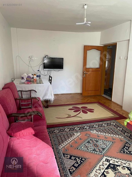 Nehir Emlak Terminal Altında Eşyalı Kiracılısatılık 3+1 Arakat